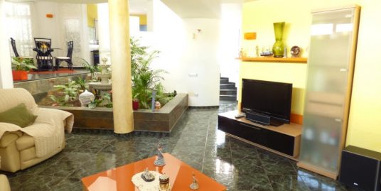 Chalet independiente en Bellavista